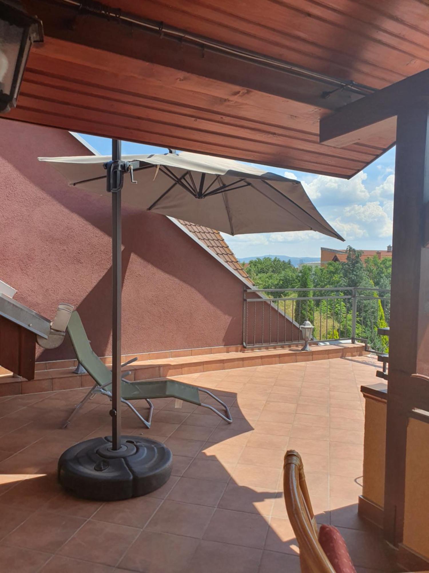 U Alenky Na Zahrade Bed & Breakfast Smizany Bagian luar foto