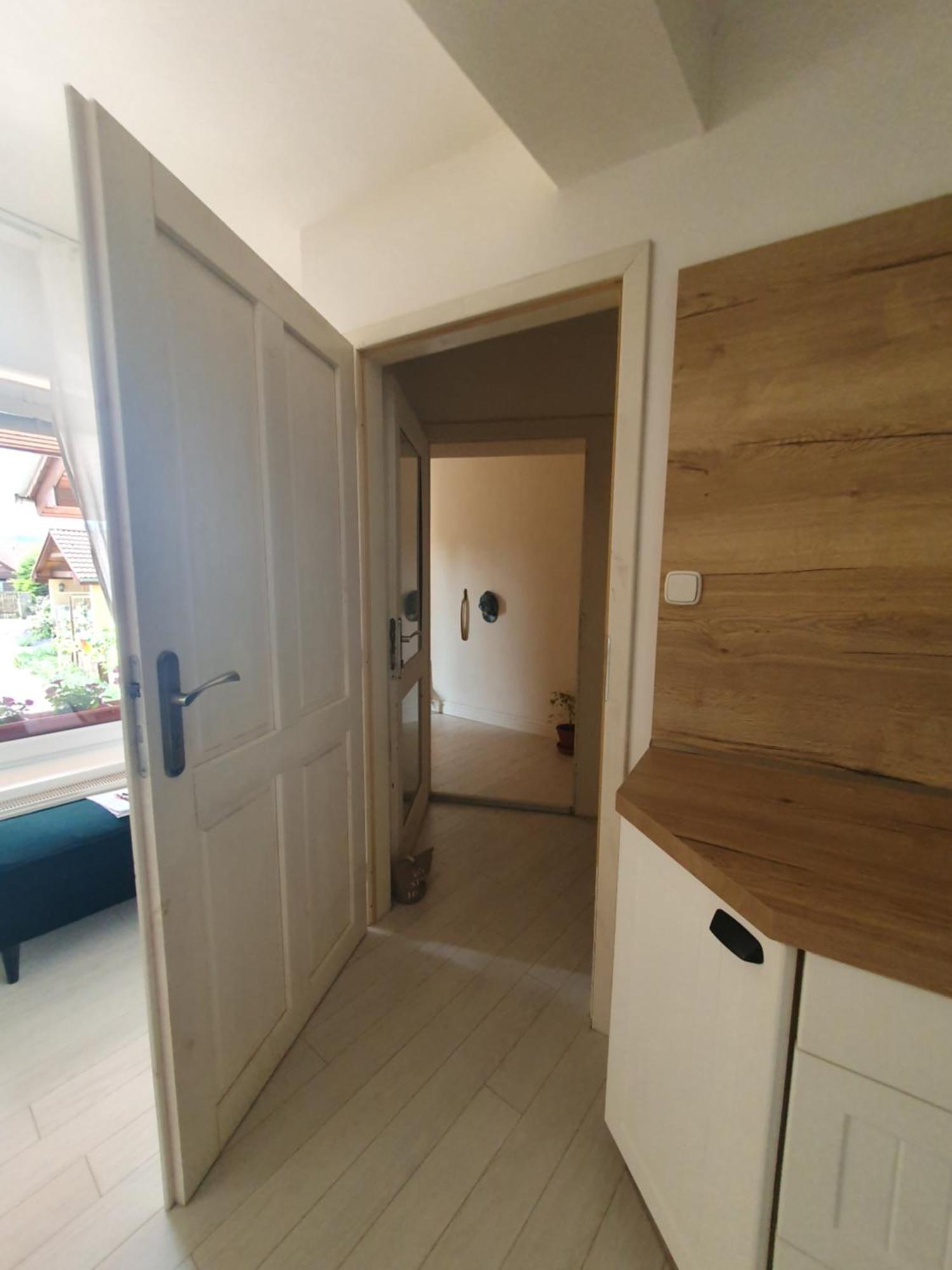 U Alenky Na Zahrade Bed & Breakfast Smizany Ruang foto